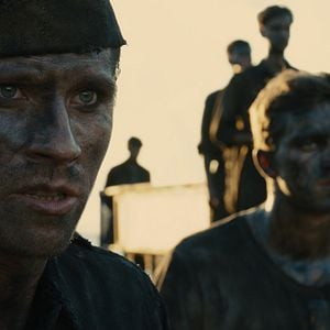 Foto Invencible (Unbroken)