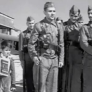 Foto Recluta con niño