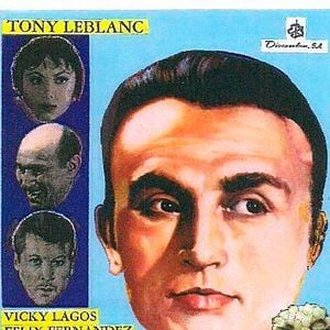 Foto Entierro de un funcionario en primavera