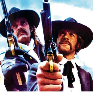 Foto Y dejaron de llamarle Camposanto