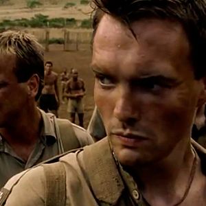 Foto Más allá del deber