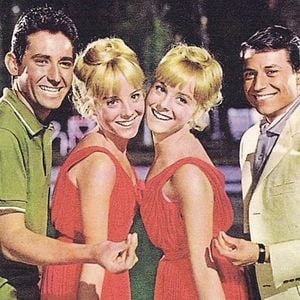 Foto Dos chicas locas, locas