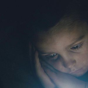 Foto Desnudo entre lobos