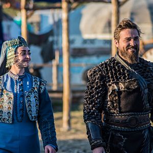 Foto Diriliş Ertuğrul