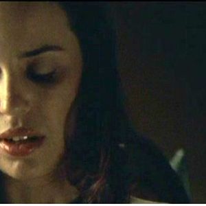 Foto The Girl Under the Waves