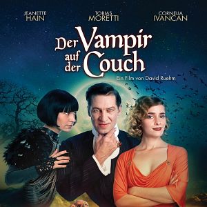 Foto Der Vampir auf der Couch
