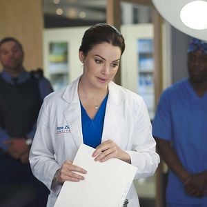 Foto Saving Hope