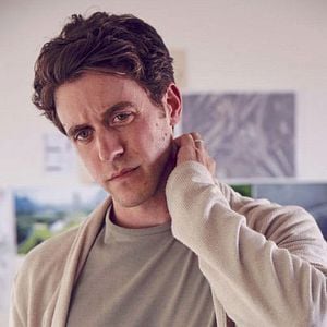 Foto Ashley Zukerman