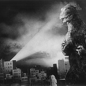 Foto Godzilla, Japón bajo el terror del monstruo