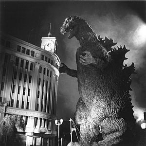 Foto Godzilla, Japón bajo el terror del monstruo