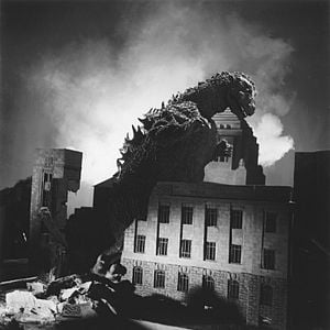 Foto Godzilla, Japón bajo el terror del monstruo