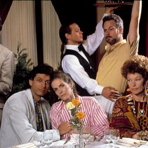 Foto Tres en un diván