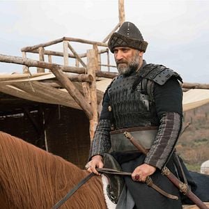 Foto Diriliş Ertuğrul