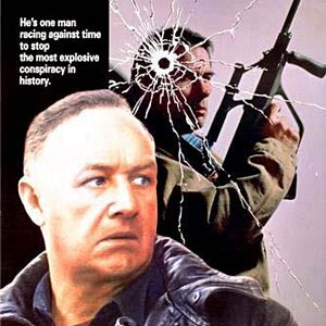 Foto A la caza del lobo rojo