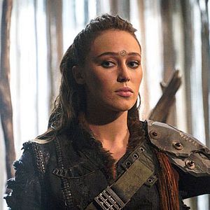 Foto Alycia Debnam-Carey