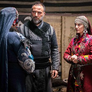 Foto Diriliş Ertuğrul