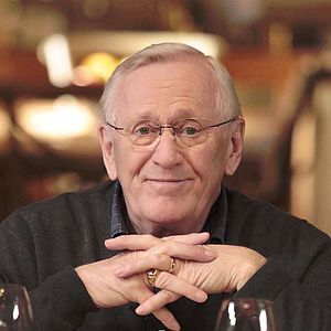 Foto Len Cariou