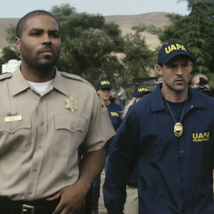 Foto The Wrong Side Of Right