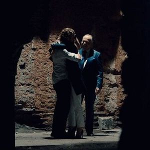 Foto İçerde