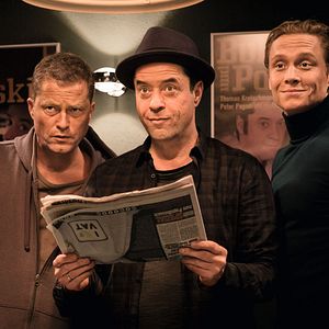 Foto Cuatro contra el banco