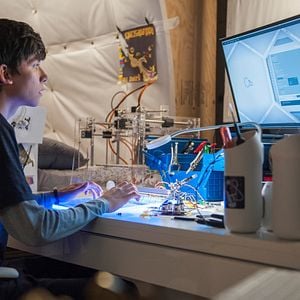 Foto Asa Butterfield