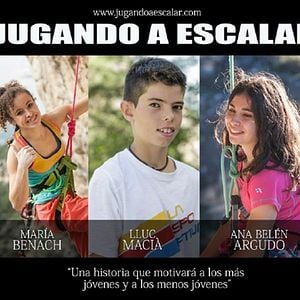 Foto Jugando a escalar