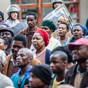 Foto Guardián y verdugo