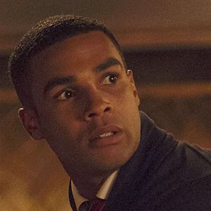 Foto Lucien Laviscount