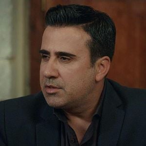 Foto Entre el amor y el odio