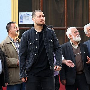 Foto İçerde