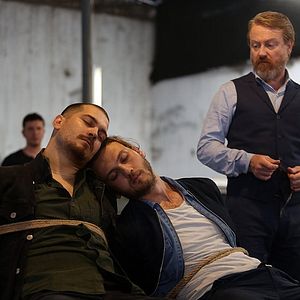 Foto İçerde