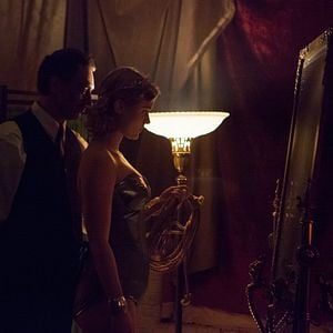 Foto Bella Heathcote