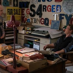 Foto Tres anuncios en las afueras