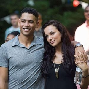 Foto Charlie Barnett