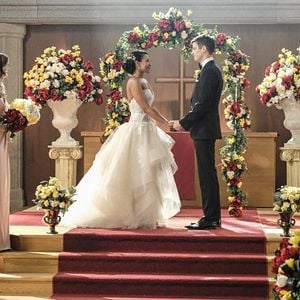 Foto Emily Bett Rickards