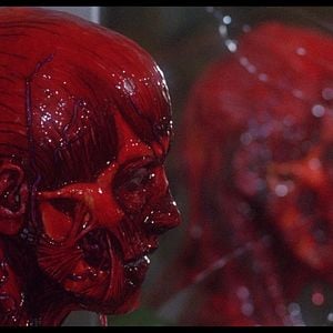 Foto Hellraiser (Los que traen el infierno)