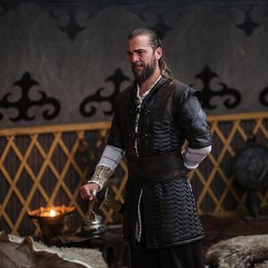 Foto Diriliş Ertuğrul