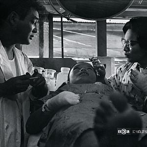 Foto La mujer insecto