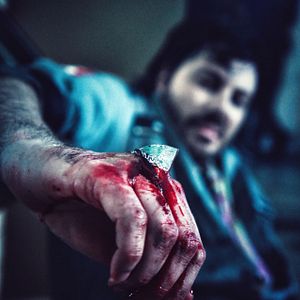 Foto Los Exterminadores del Más Allá contra la rubia del baño