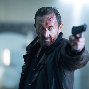 Next photo of Ralph Ineson