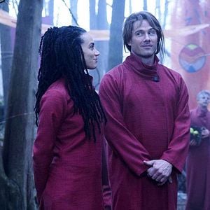 Foto Hannah John-Kamen