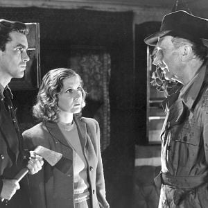 Foto LLueve sobre nuestro amor