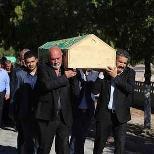 Foto Entre el amor y el odio