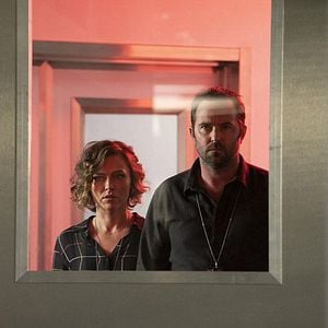 Foto Sullivan Stapleton