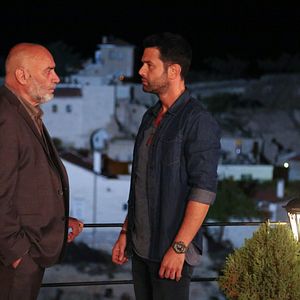 Foto Entre el amor y el odio