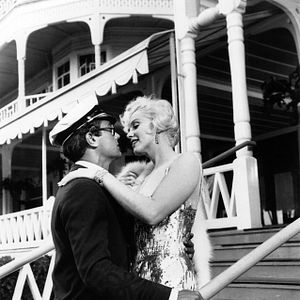 Foto Con faldas y a lo loco