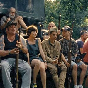 Foto « Îmi Este Indiferent Daca în Istorie Vom Intra ca Barbari »