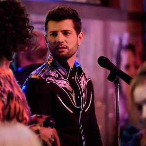 Foto Dinastía (2017)