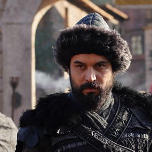 Foto Diriliş Ertuğrul