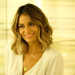 Foto The Baker and The Beauty (2020)